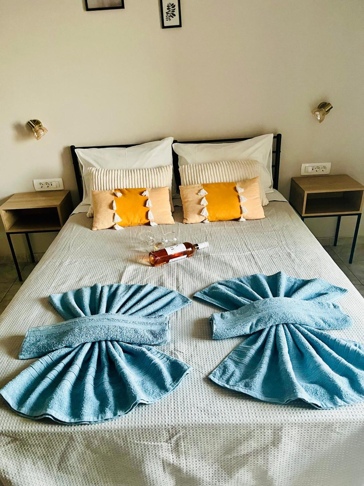 Dream Apartments Palaiochora Room photo